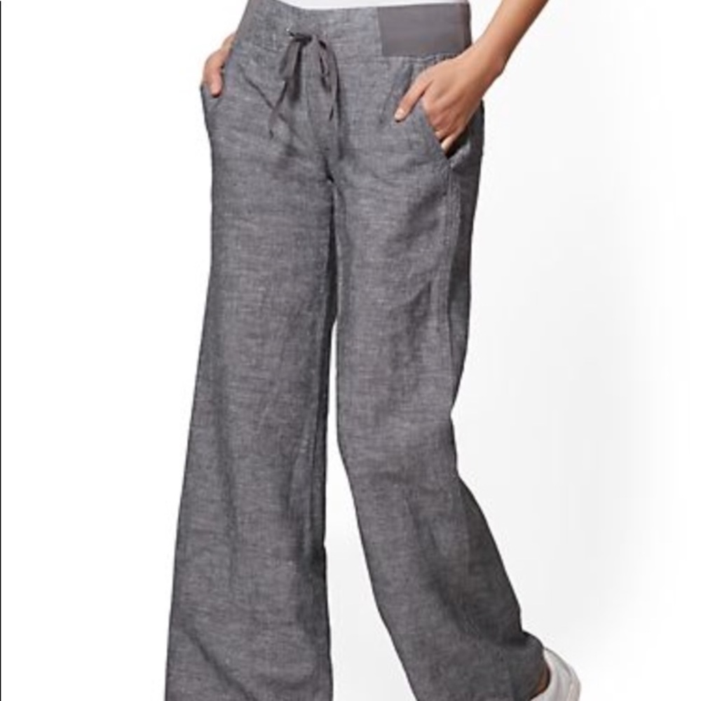 Soho street wide leg linen pants!